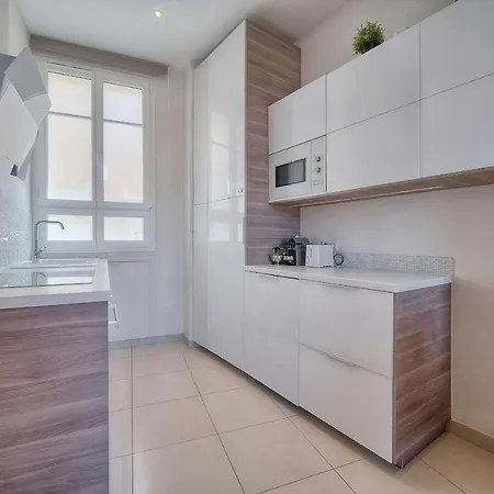 Apartment Immogroom - Palais Des Festivals Within Walking Distance - Balcony - Wifi - Cannes